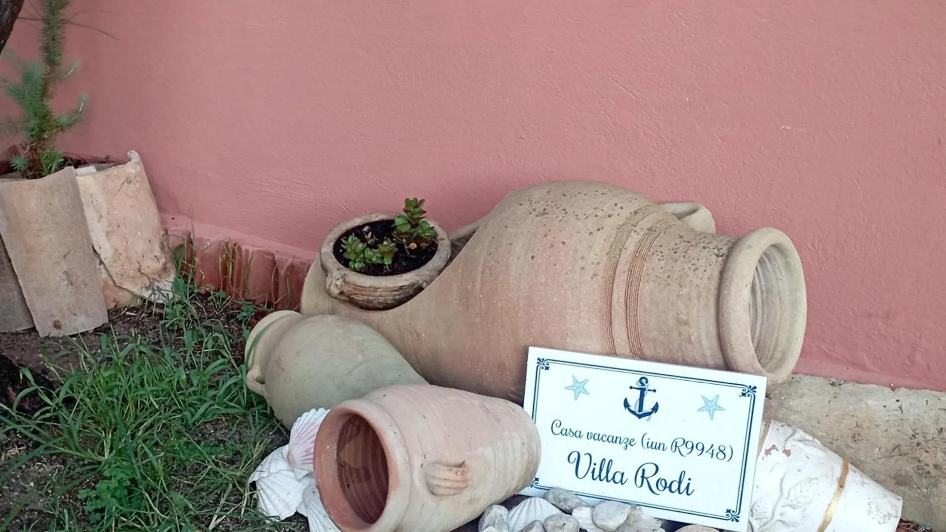 Villa Rodi Quartu Sant'Elena 0*,